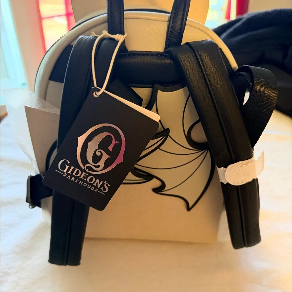 NWT gideon’s x loungefly gargoyle backpack - Picture 4 of 5